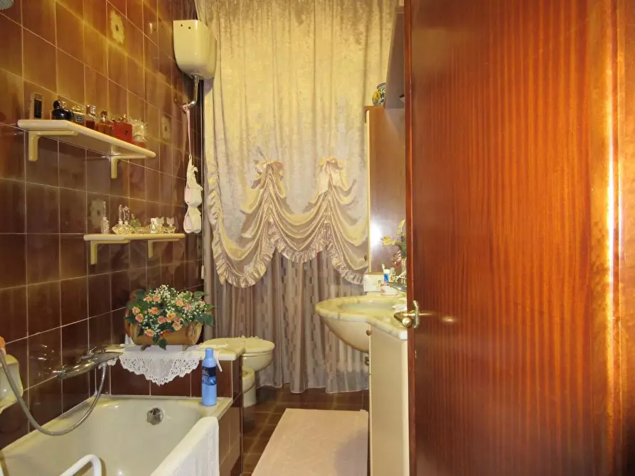 Immagine 10 di Villetta a schiera in vendita  a Empoli