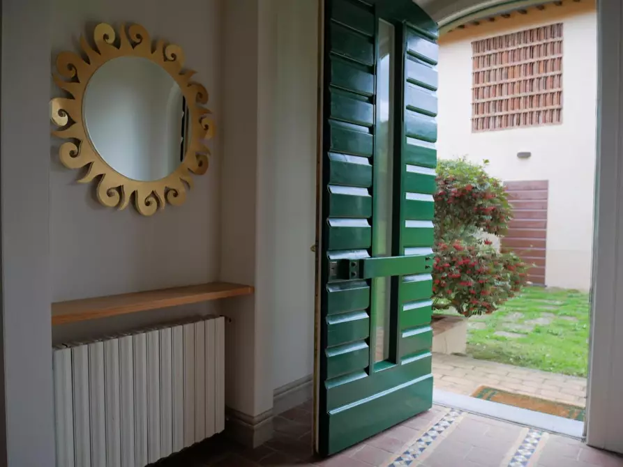 Immagine 50 di Casa colonica in vendita  a Cerreto Guidi