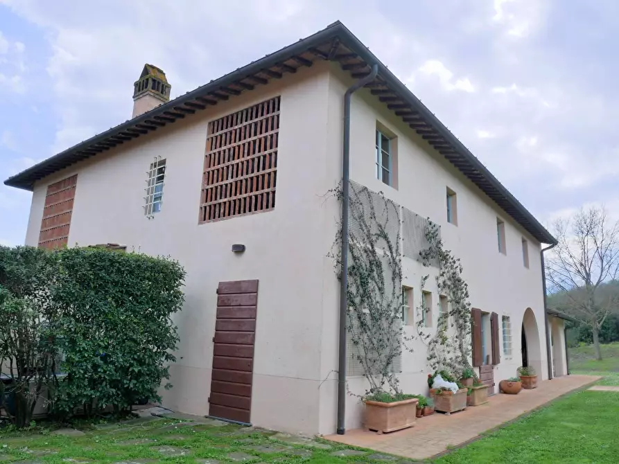 Immagine 48 di Casa colonica in vendita  a Cerreto Guidi