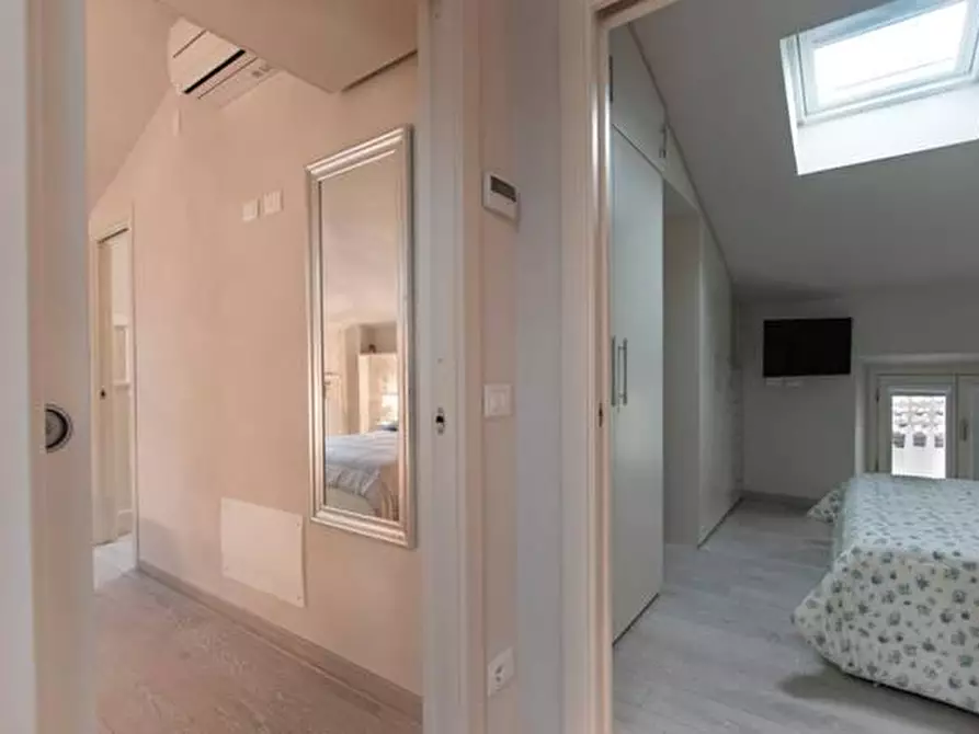 Immagine 24 di Villa in vendita  a Forte Dei Marmi