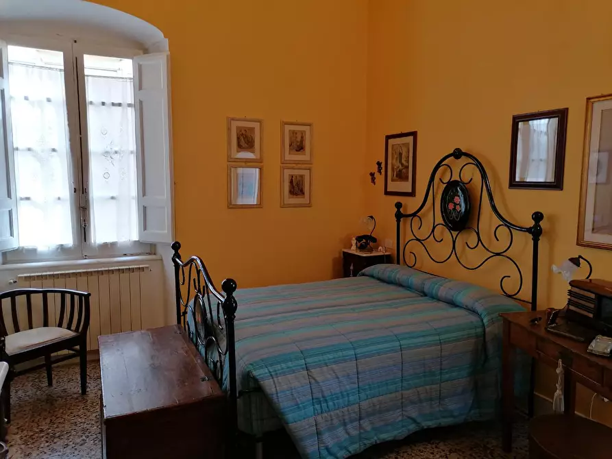 Immagine 15 di Appartamento in vendita  a Carrara