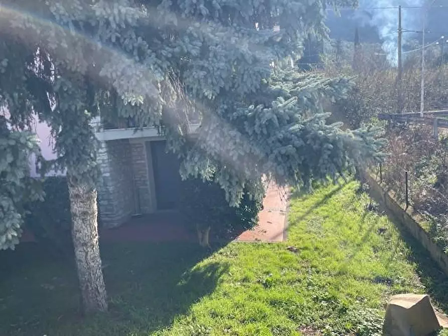 Immagine 18 di Appartamento in vendita  a San Giuliano Terme