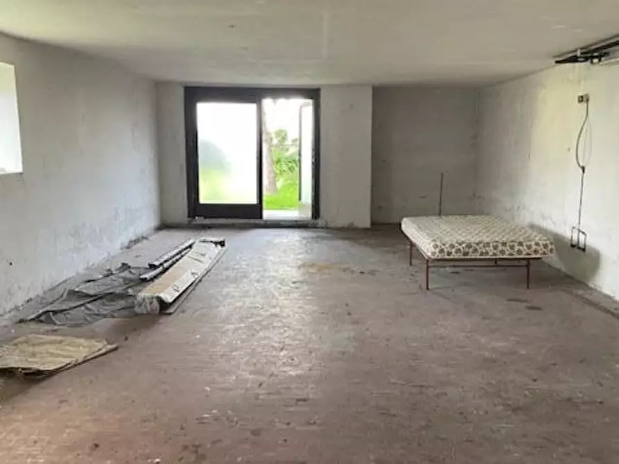 Immagine 7 di Appartamento in vendita  a San Giuliano Terme