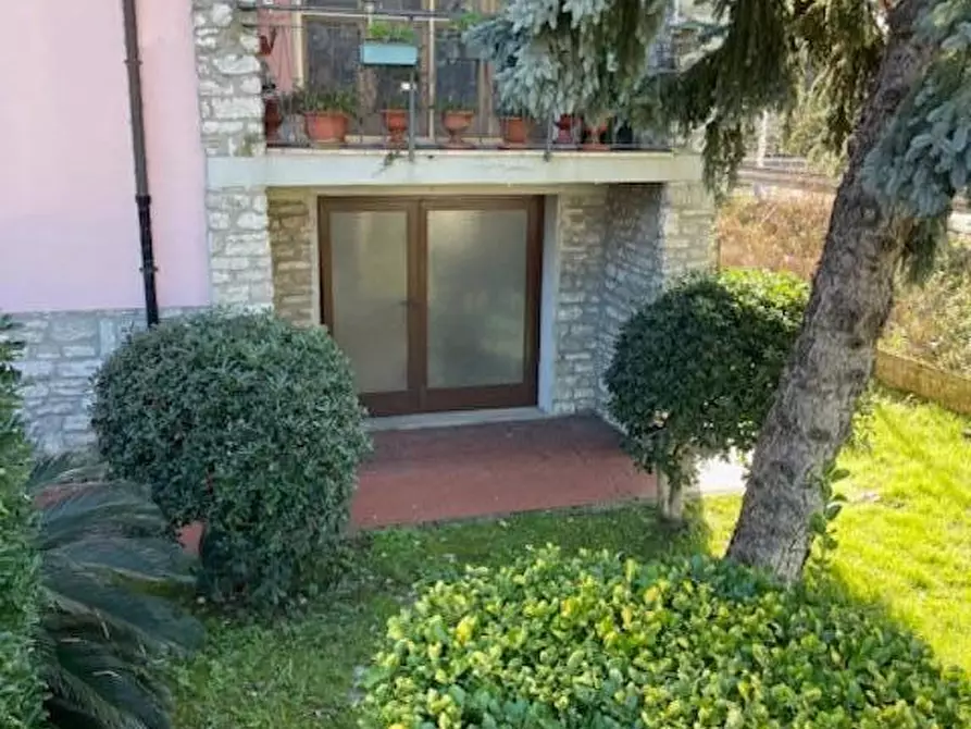 Immagine 36 di Appartamento in vendita  a San Giuliano Terme