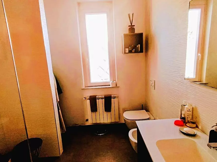 Immagine 27 di Villa in vendita  a Ameglia