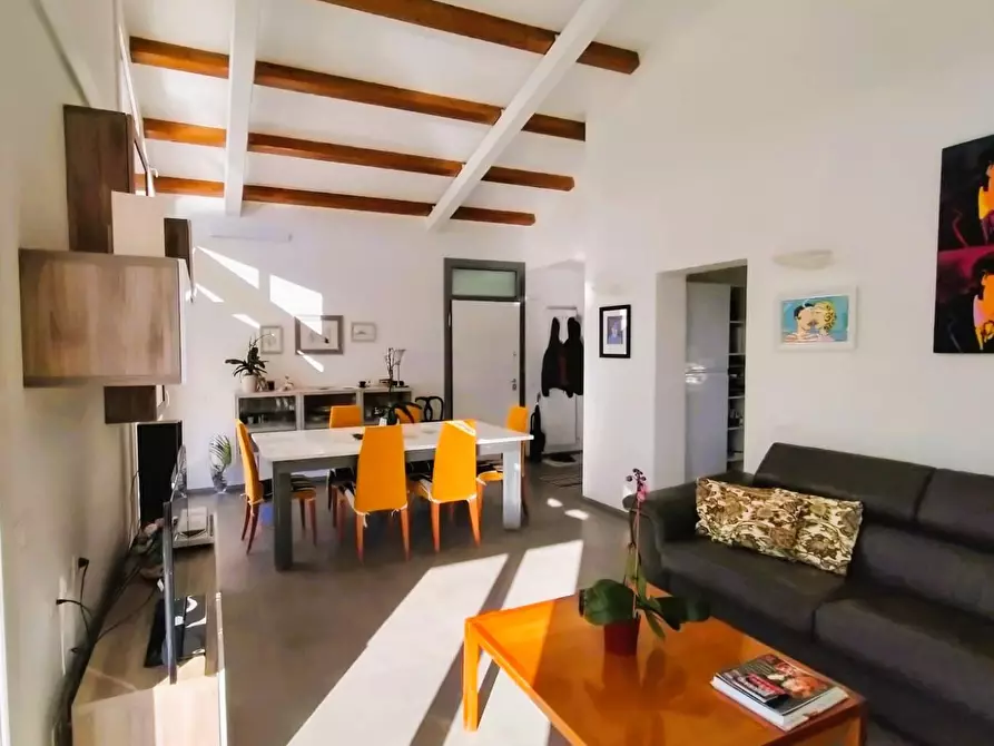 Immagine 10 di Villa in vendita  a Ameglia