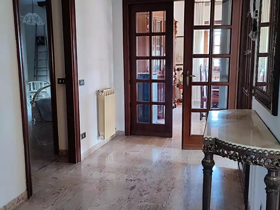 Immagine 14 di Casa semindipendente in vendita  a Castelnuovo Magra