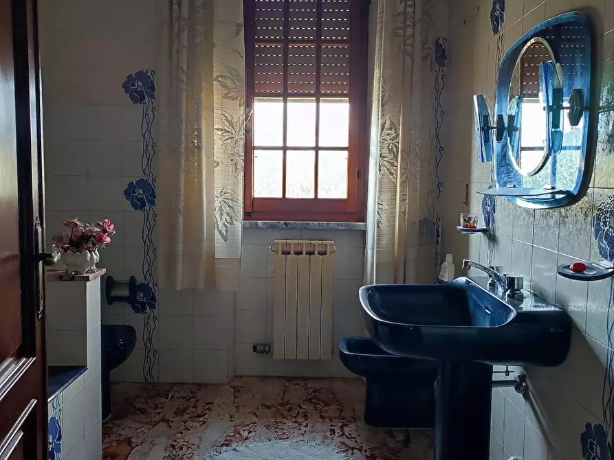 Immagine 20 di Casa semindipendente in vendita  a Castelnuovo Magra