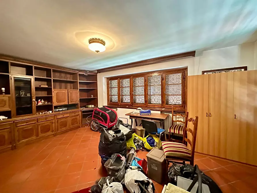 Immagine 28 di Villa in vendita  a Lucca