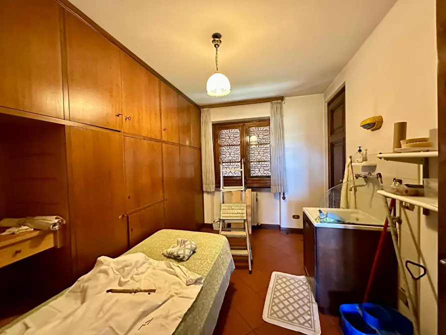 Immagine 34 di Villa in vendita  a Lucca