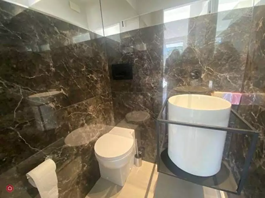 Immagine 11 di Casa bifamiliare in affitto  a Forte Dei Marmi