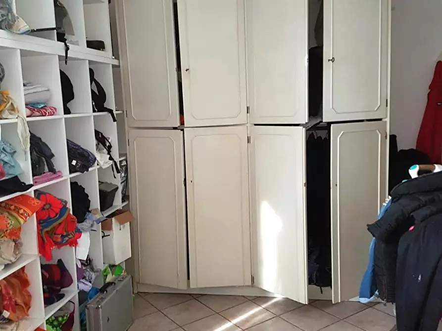 Immagine 13 di Villa in vendita  a Montignoso