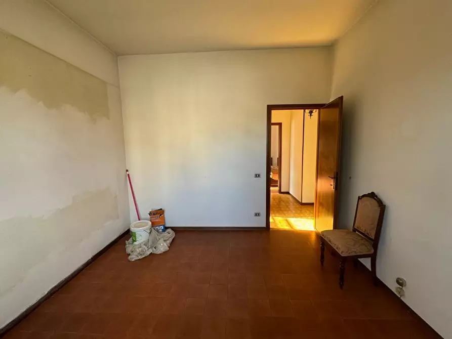 Immagine 8 di Appartamento in vendita  a Lucca