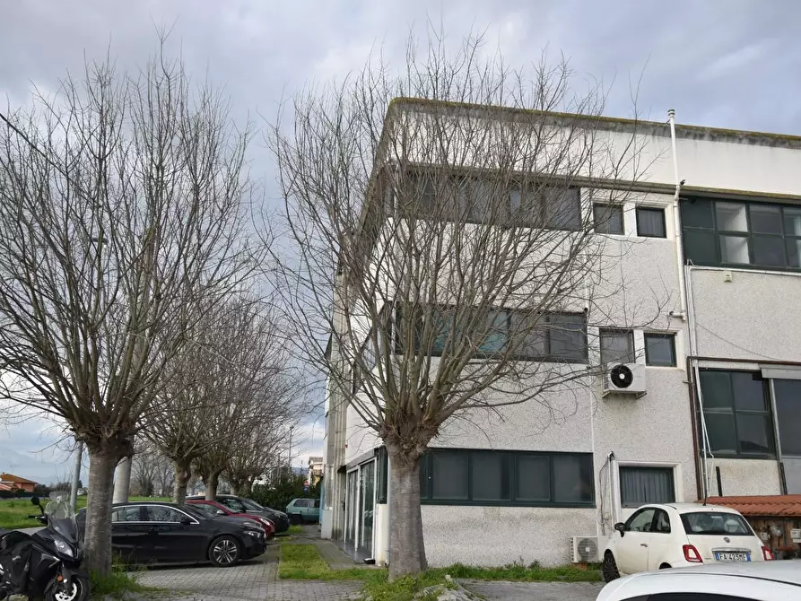 Immagine 29 di Ufficio in vendita  a San Giuliano Terme