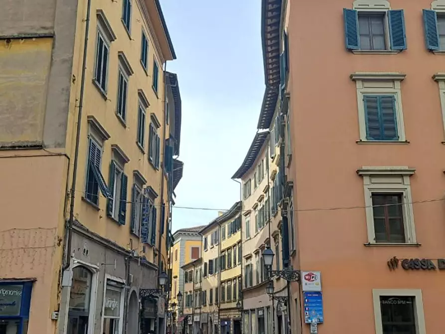 Immagine 14 di Appartamento in vendita  a Pisa
