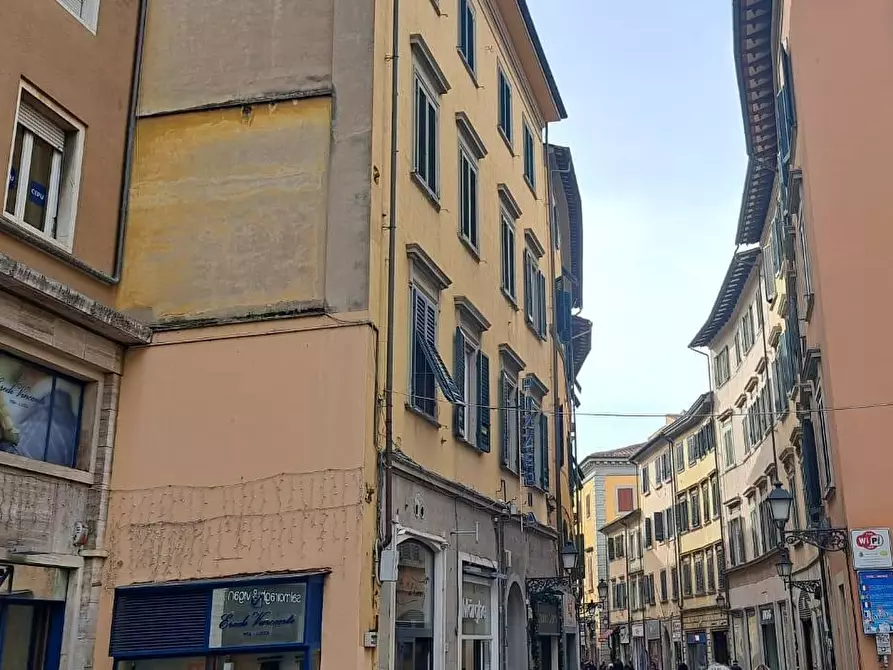 Immagine 7 di Appartamento in vendita  a Pisa