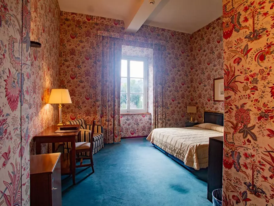 Immagine 15 di Immobile di prestigio in vendita  a Lucca