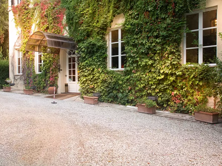 Immagine 6 di Immobile di prestigio in vendita  a Lucca