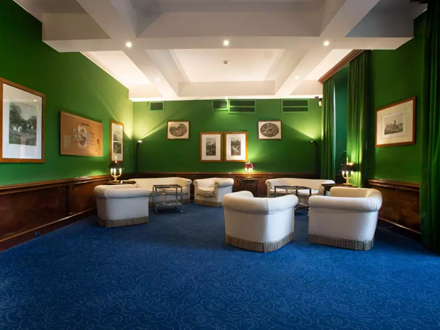 Immagine 22 di Immobile di prestigio in vendita  a Lucca