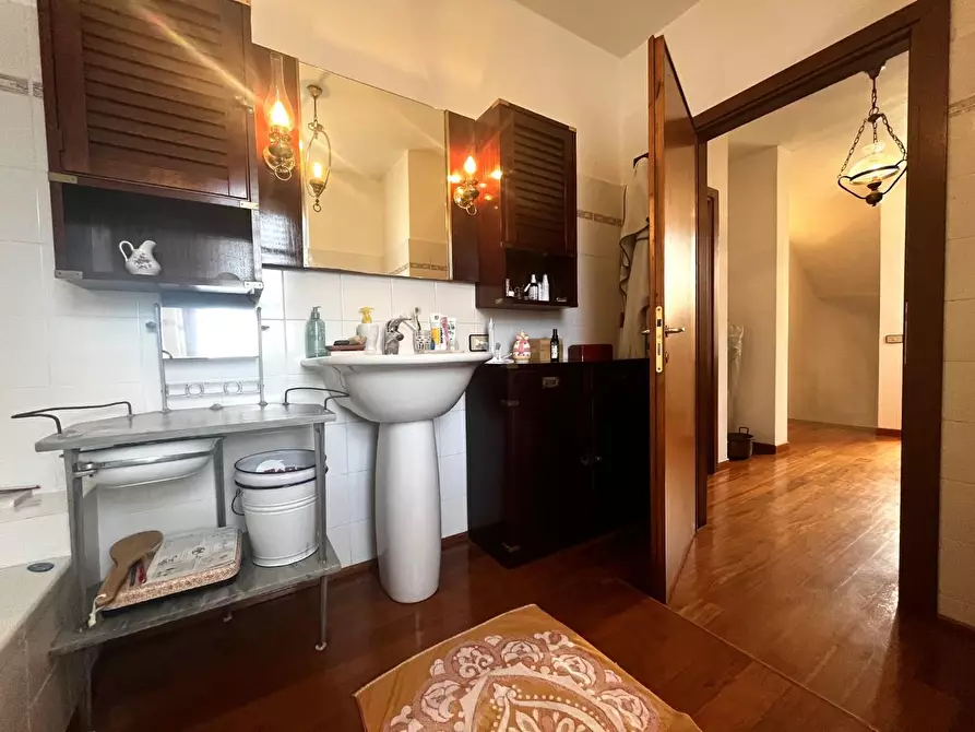 Immagine 25 di Casa bifamiliare in vendita  a Rosignano Marittimo