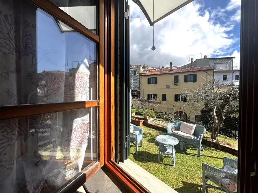 Immagine 14 di Casa bifamiliare in vendita  a Rosignano Marittimo