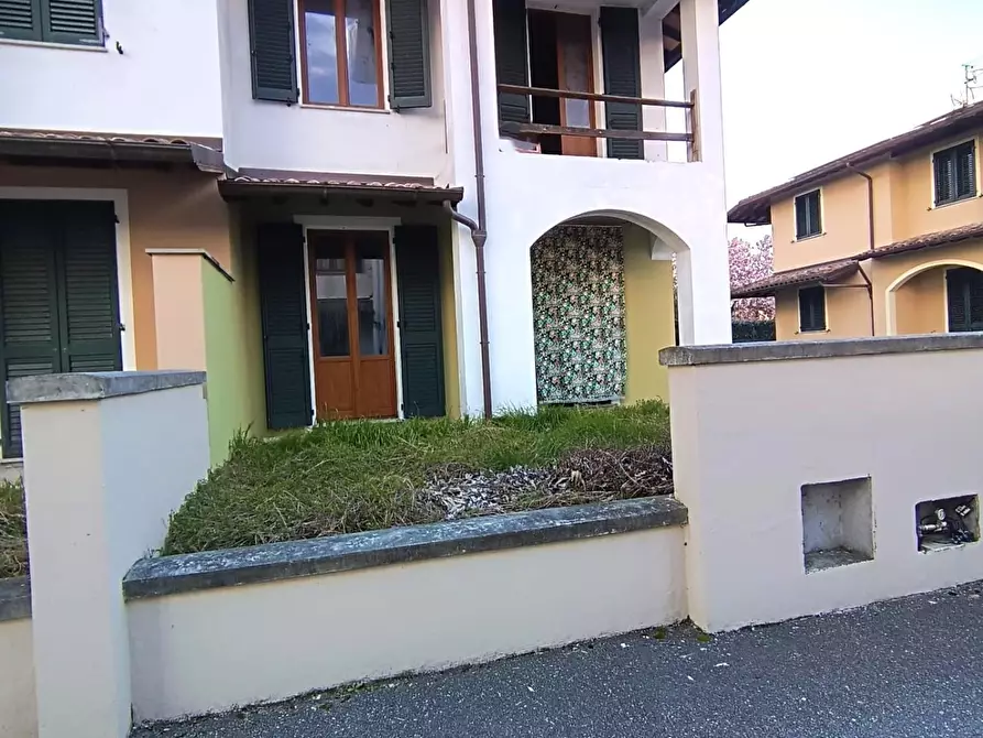 Immagine 3 di Casa bifamiliare in vendita  a Barga