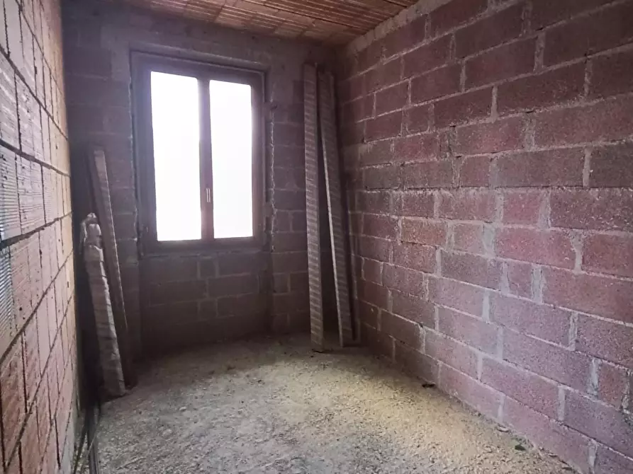 Immagine 10 di Casa bifamiliare in vendita  a Barga