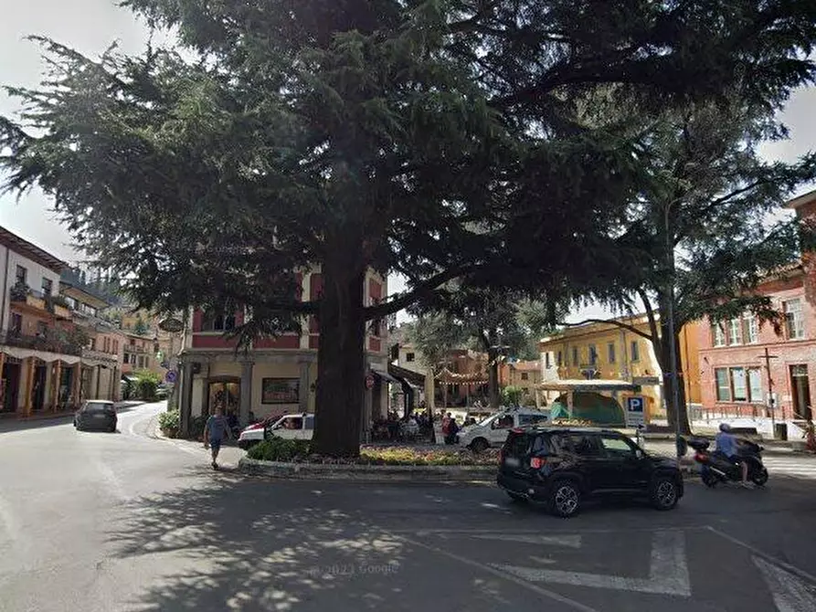 Immagine 12 di Casa bifamiliare in vendita  a Barga