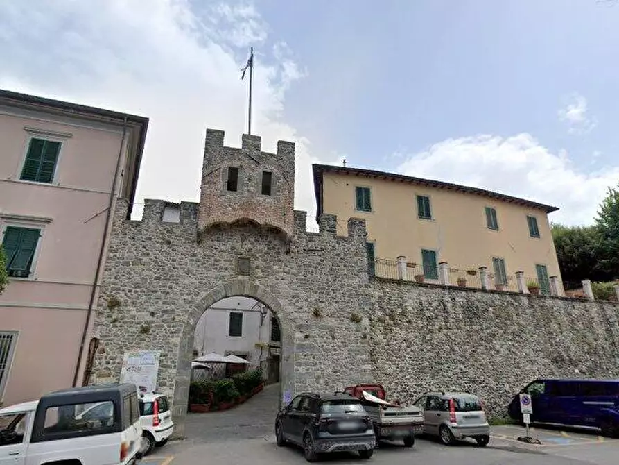 Immagine 14 di Casa bifamiliare in vendita  a Barga