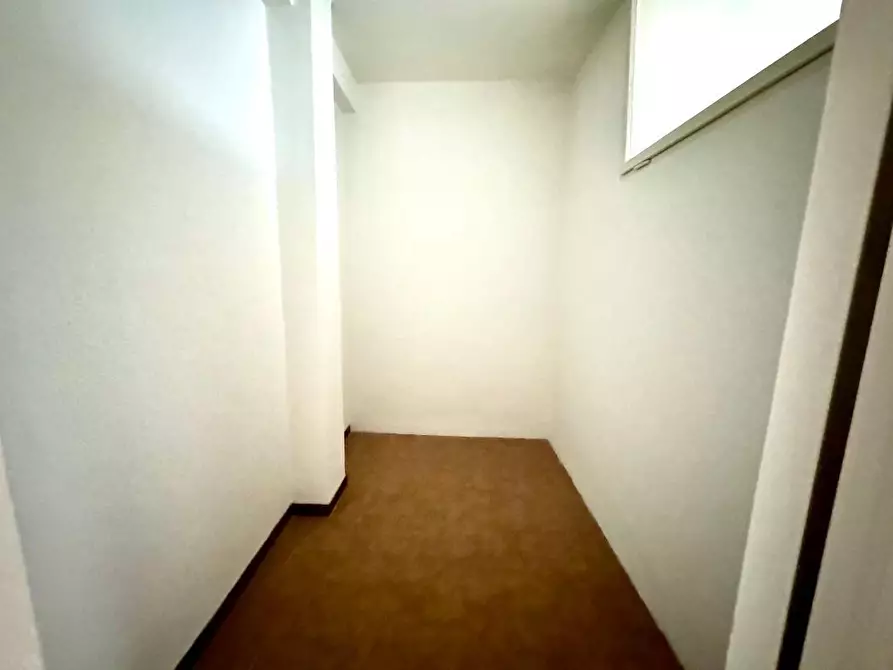 Immagine 19 di Appartamento in vendita  a Siena