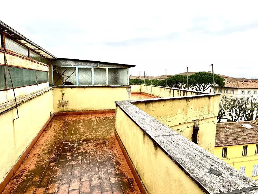 Immagine 8 di Appartamento in vendita  a Siena