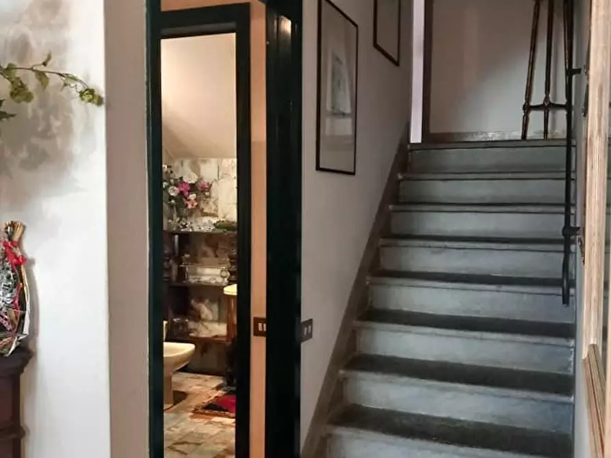 Immagine 38 di Villa in vendita  a Pisa