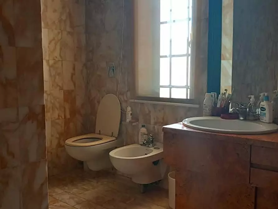 Immagine 40 di Villa in vendita  a Pisa