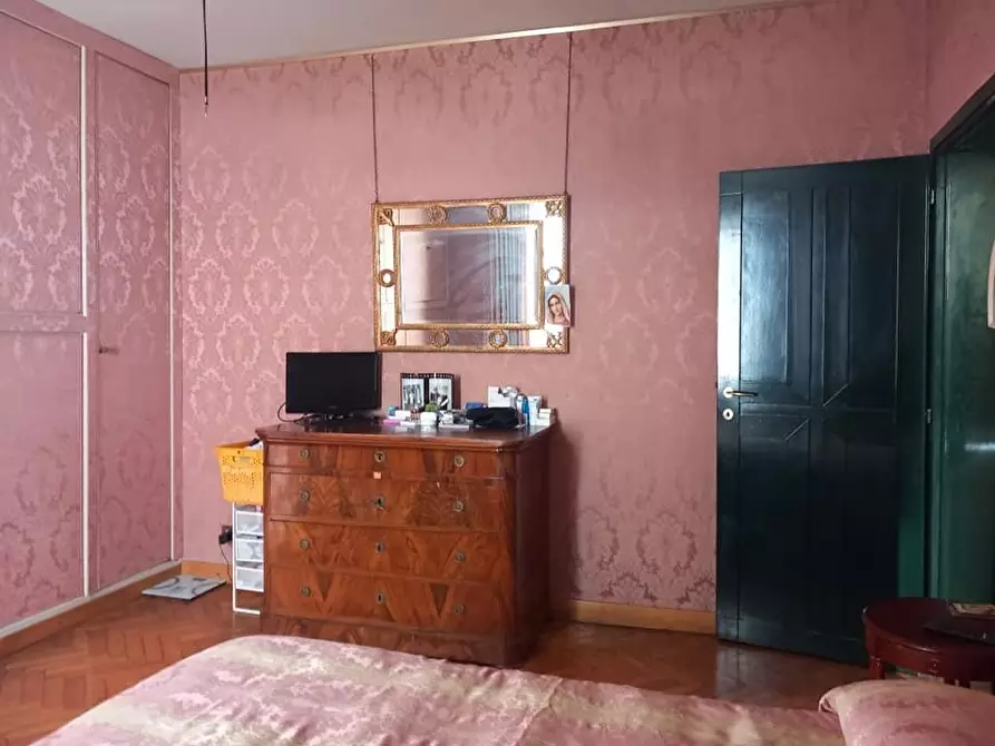 Immagine 25 di Villa in vendita  a Pisa