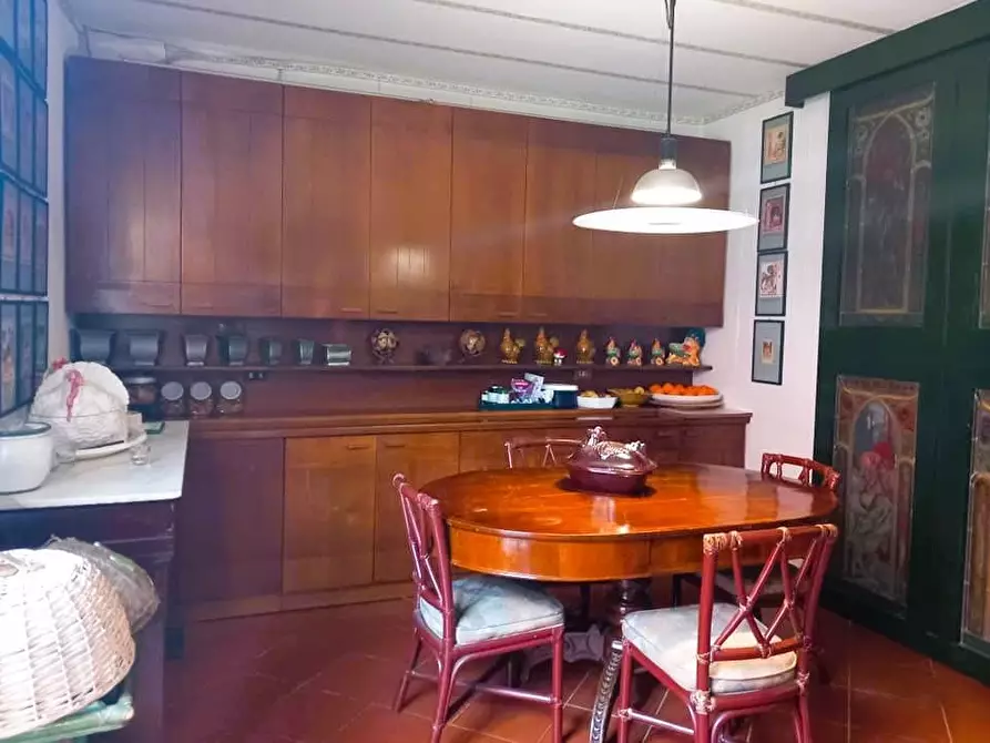 Immagine 34 di Villa in vendita  a Pisa