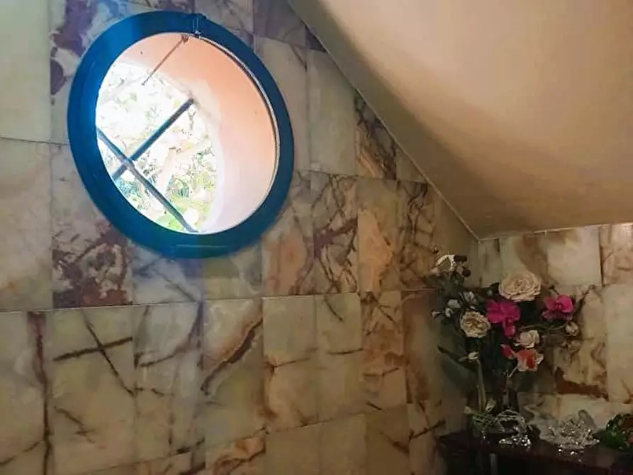 Immagine 20 di Villa in vendita  a Pisa