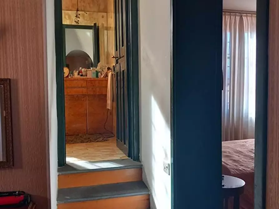 Immagine 18 di Villa in vendita  a Pisa