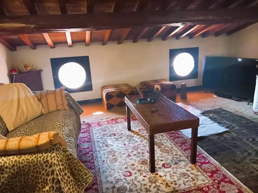 Immagine 27 di Villa in vendita  a Pisa