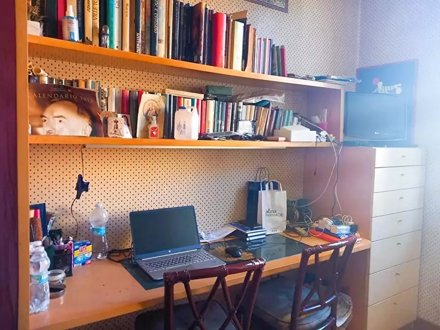 Immagine 26 di Villa in vendita  a Pisa