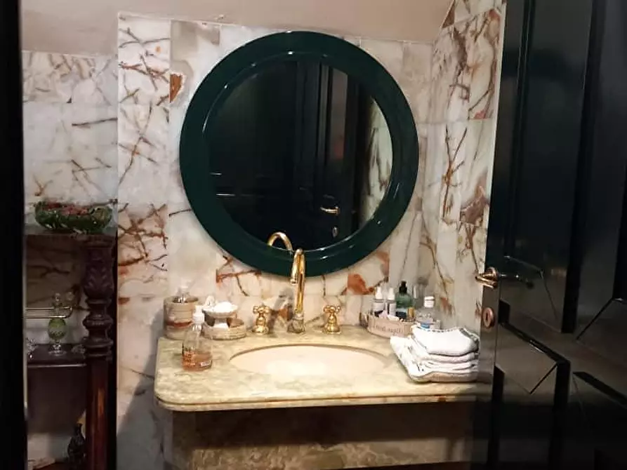 Immagine 41 di Villa in vendita  a Pisa