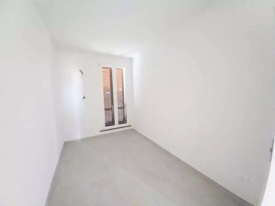 Immagine 8 di Appartamento in vendita  a Pontedera