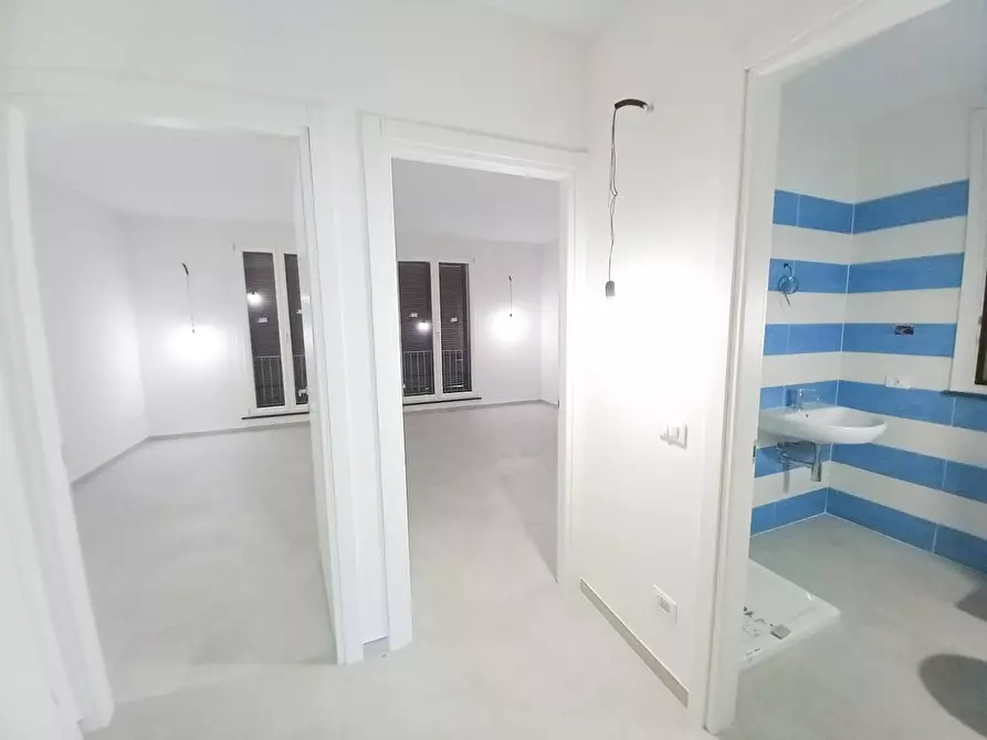 Immagine 9 di Appartamento in vendita  a Pontedera