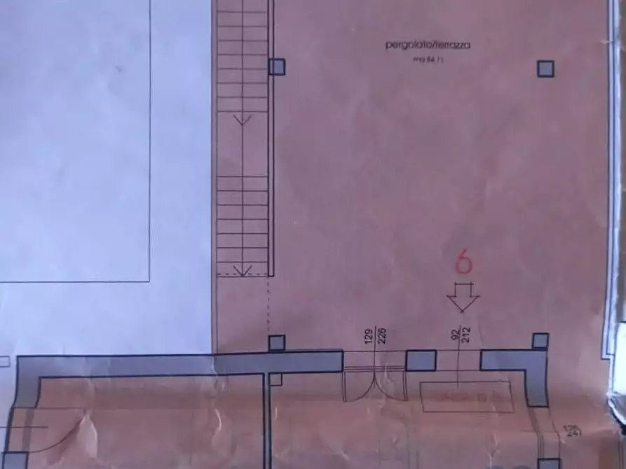 Immagine 13 di Appartamento in vendita  a Pontedera