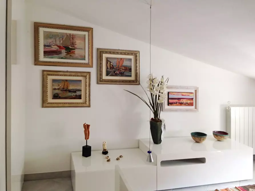 Immagine 13 di Appartamento in vendita  a Massa