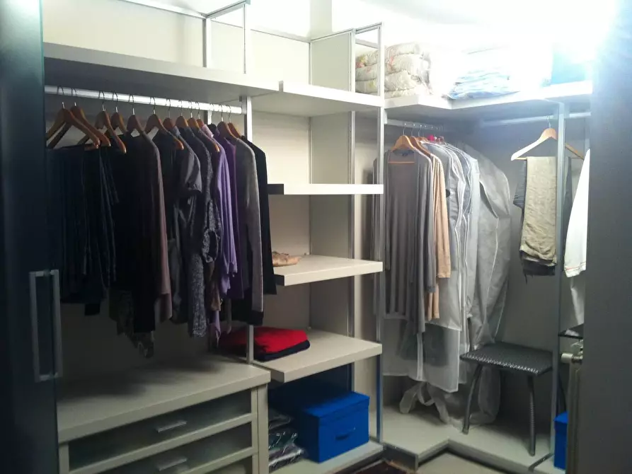 Immagine 9 di Appartamento in vendita  a Massa