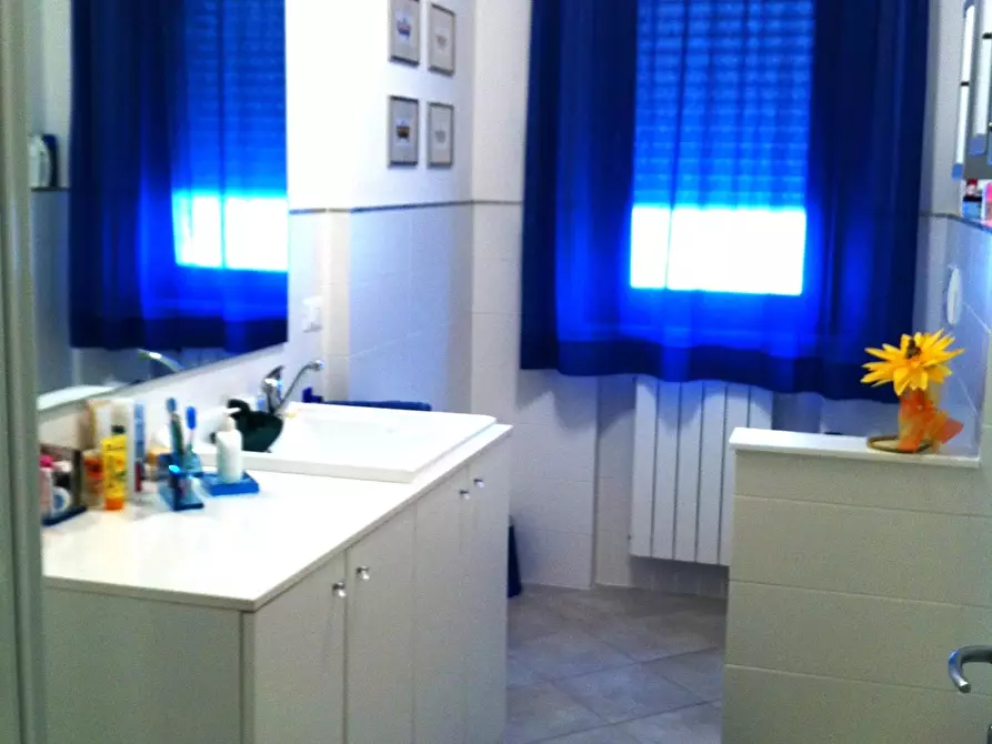 Immagine 22 di Appartamento in vendita  a Massa