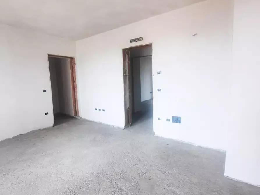 Immagine 6 di Appartamento in vendita  a Pontedera