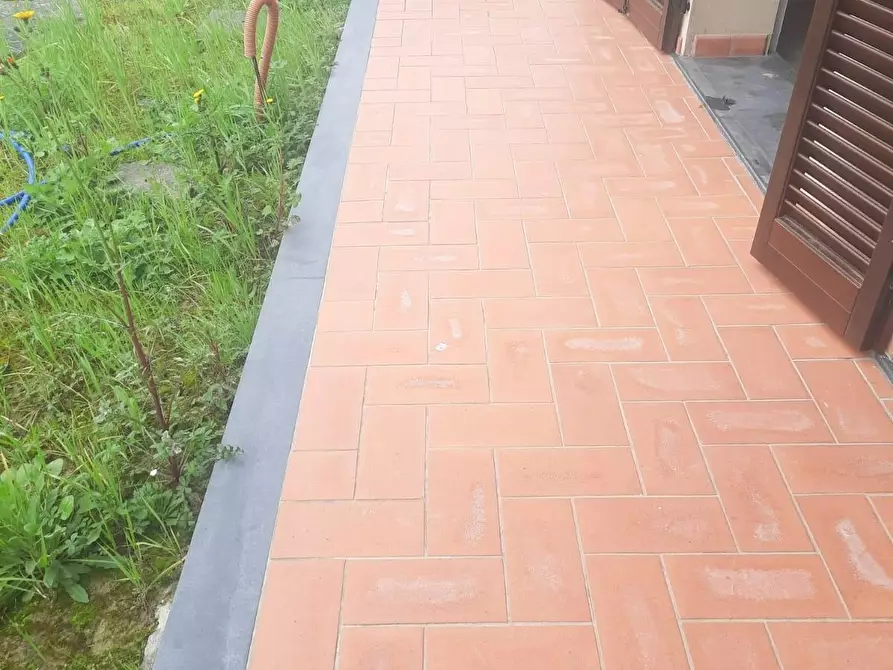 Immagine 3 di Appartamento in vendita  a Pontedera