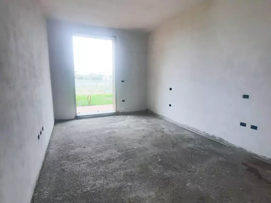 Immagine 10 di Appartamento in vendita  a Pontedera