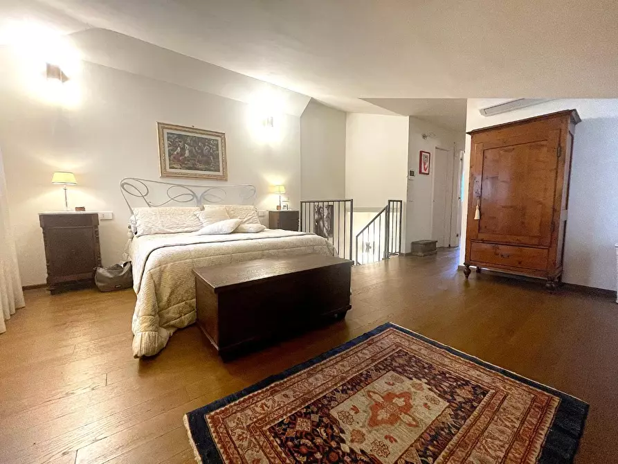 Immagine 20 di Appartamento in vendita  a Capraia E Limite